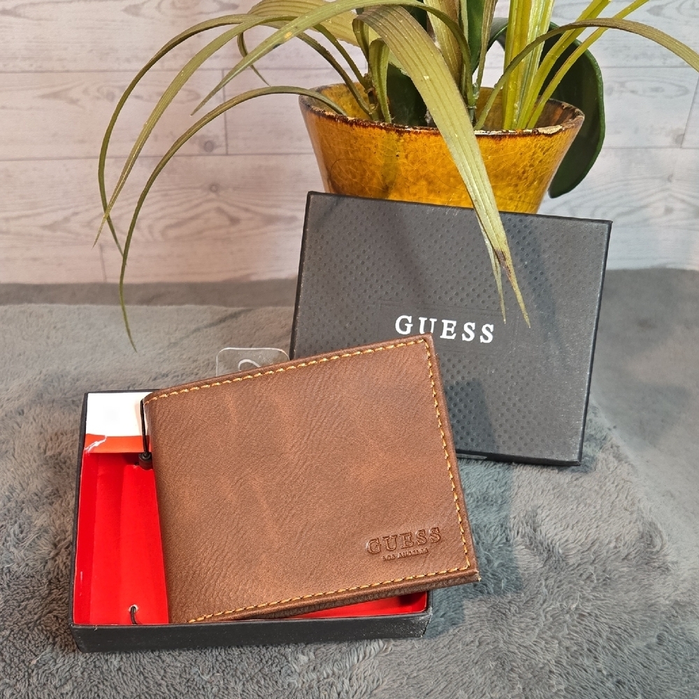 Men Guess Brown Leather Wallet